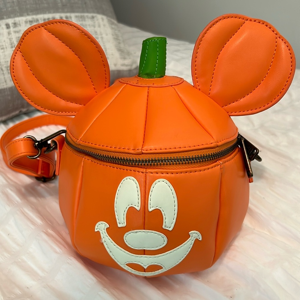 Disney Pumpkin Halloween Crossbody